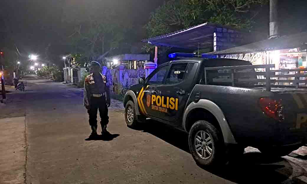 Anggota Polsek Sekaran Patroli Blue Lihgt Antisipasi Arak Arakan Warga Perguruan Silat
