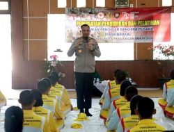 Berikan Pembekalan Kepada Paskibraka di Kabupaten Pekalongan, Ini yang Disampaikan Kapolres