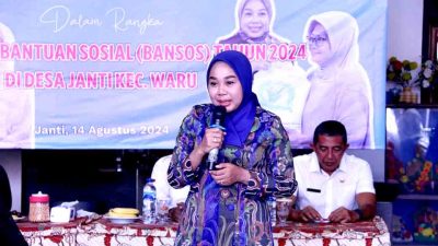 Dibantu Hj. Sriatun, Plt. Bupati Sidoarjo Salurkan Bantuan Pangan Beras 2