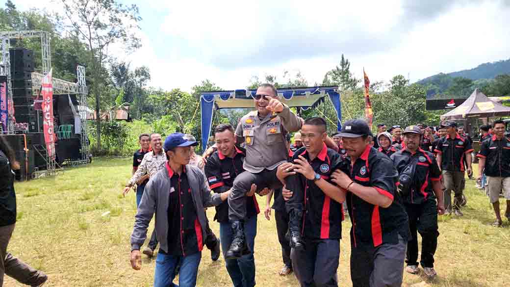 Hadir Di Tengah Komunitas Angkutan Petungkriyono Raya