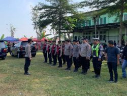 Personel Polres Kediri Pam Kejuaraan Cabang ke-VIII Pencak Silat Pagar Nusa