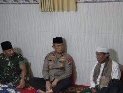 Jelang Pilkada Serentak 2024 Kapolda Jatim Kunjungi Tokoh Ulama dan Pengasuh Ponpes di Sampang