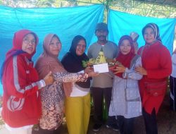 Meriahkan HUT RI ke 79, Emak-emak Desa Gemarang Gelar Lomba Meracik Nasi Tumpeng Kemerdekaan