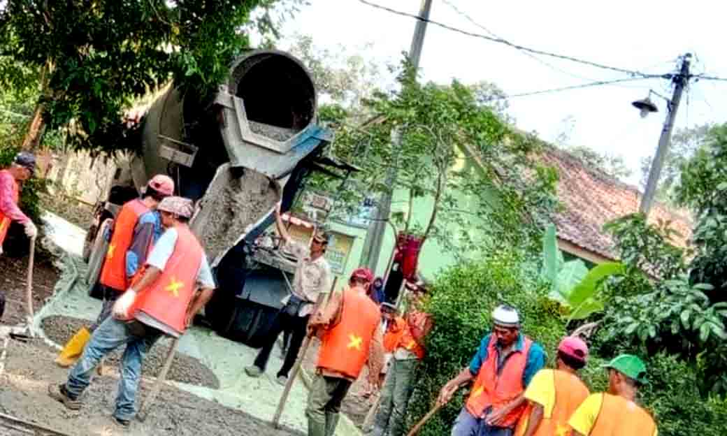 Jalan Mulus,warga Apresiasi Kinerja Roni Pj Kades Nagara Padang