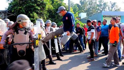 Jelang Pilkada Jateng 2024, Polres Pekalongan Gelar Latihan 2