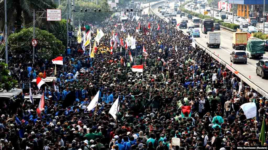 Komika, Artis, Mahasiswa Ramaikan Demo Tolak Revisi Uu Pilkada