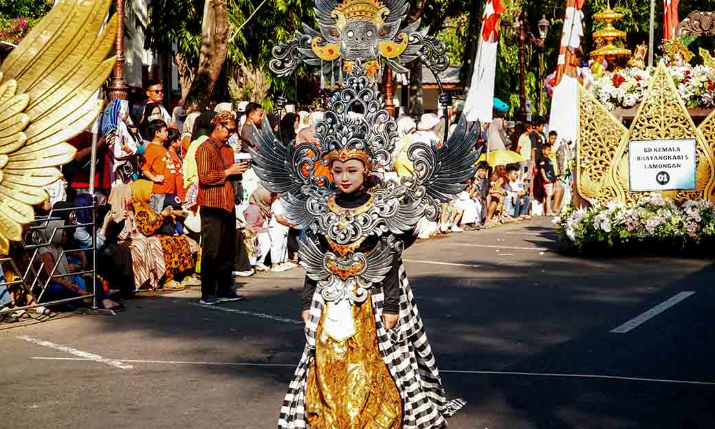 Lamongan Meriahkan Hut Ri Ke 79 Dengan Megilan Karnaval 2