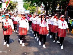 Lomba Gerak Jalan Meriahkan HUT RI ke-79 di Kecamatan Tulangan