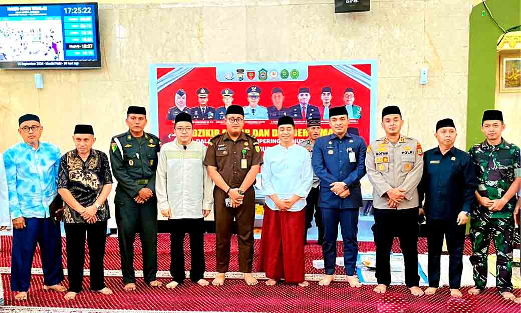 Masyarakat Kabupaten Takalar Gelar Tabligh Akbar, Dzikir, Dan Doa Bersama Untuk Peringati Hut Ri Ke 79