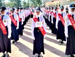 MTs AL-Qamar Meriahkan HUT RI ke-79 dengan Lomba Gerak Jalan Indah