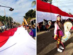 Pembentangan Bendera 1000 m dan Atraksi Budaya 1000 Penari Jaran Kepang di Desa Dawung