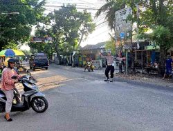 Pengaturan Commander Wis h di Simpang Tiga Pasar Miru Kecamatan Sekaran