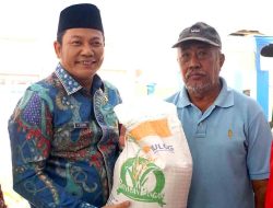 Plt. Bupati Subandi Melanjutkan Monitoring Penyaluran Bantuan Pangan Tahap 3