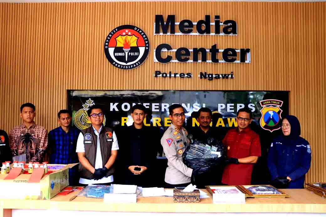 Polres Bersama Lapas Ngawi Ungkap Kasus Narkotika Dalam Sandal