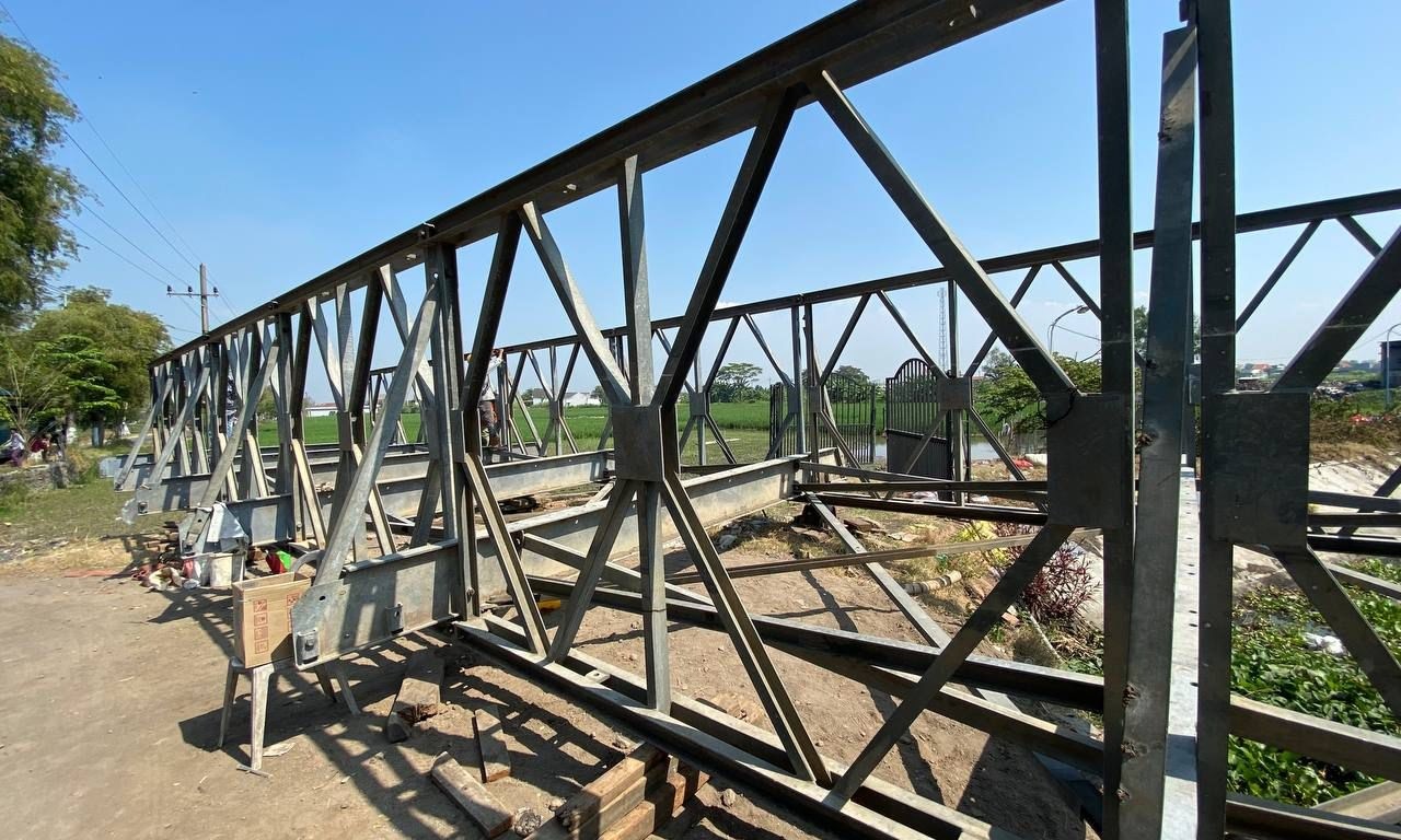 Rangkai Jembatan Bailey 2