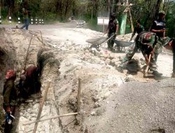 Semangat Tak Terbendung, Satgas TMMD 121 dan Warga Terus Lanjutkan Pembangunan Talud