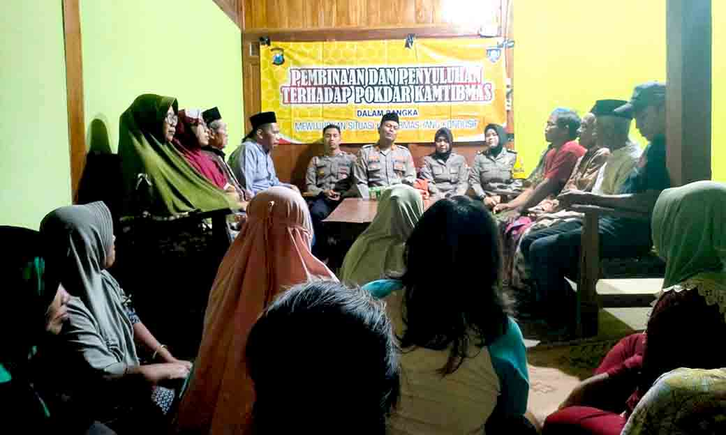 Tingkatkan Kedekatan Masyarakat, Polres Ngawi Gelar Warung Kamtibmas