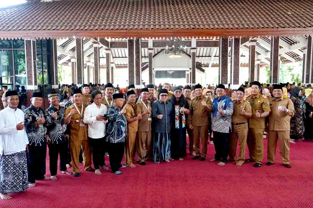 Fkkd Gelar Doa Bersama Gus Miftah Dan Santunan Anak Yatim 2