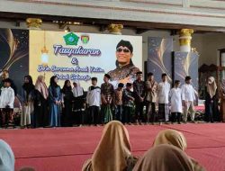 FKKD Kabupaten Sidoarjo Gelar Doa Bersama dan Santunan Anak Yatim: Gus Miftah Hadir, Ribuan Hadirin Terharu