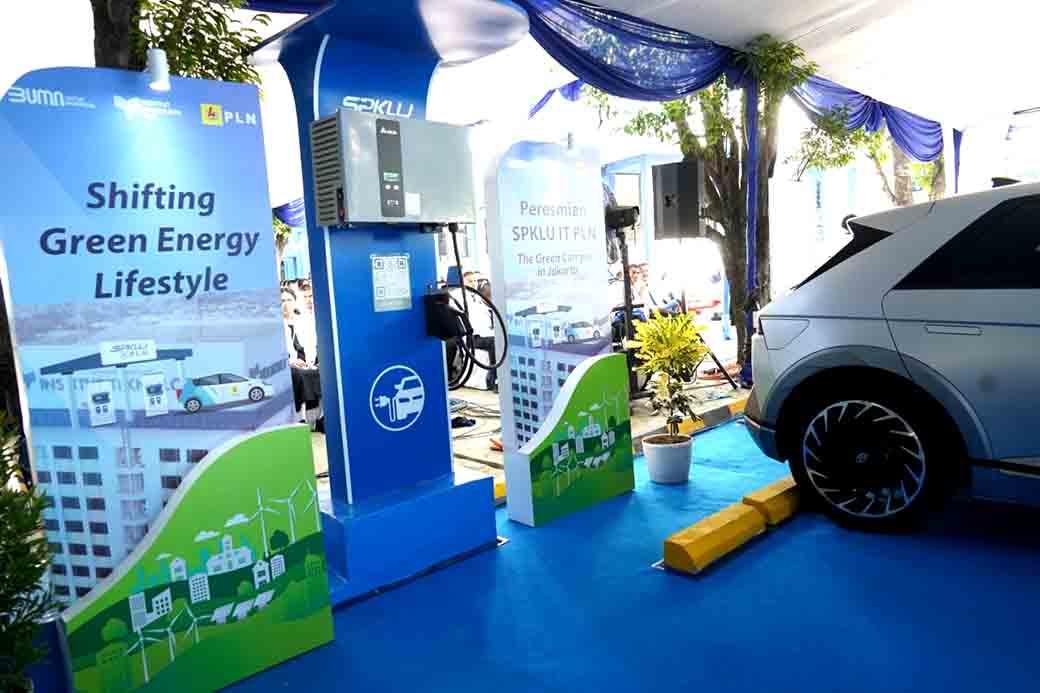 Gunakan Rec, Institut Teknologi Pln Jadi Kampus Energi Hijau Pertama Di Jakarta