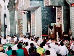 Wali Kota Makassar Peringati Maulid Nabi di Masjid Al-Markaz, Janjikan Anggaran Rp1 Miliar