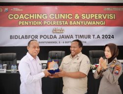 Tingkatkan Kualitas Pelayanan Polresta Banyuwangi Gelar Coaching Clinic