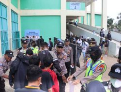 Polres Tuban Libatkan Ratusan Personel Gabungan, Pertandingan Liga 2 Persela VS Deltras Berlangsung Kondusif