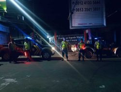 Jaga Kamtibmas, Polisi Ngawi Giatkan Patroli Bersinggungan