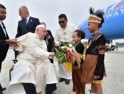 Jokowi Pastikan Persiapan Kunjungan Paus Fransiskus ke Indonesia