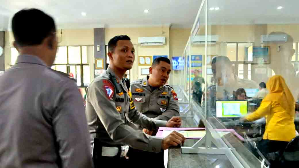 Kasatlantas Polres Polres Kediri Kota Cek Samsat Kota Kediri