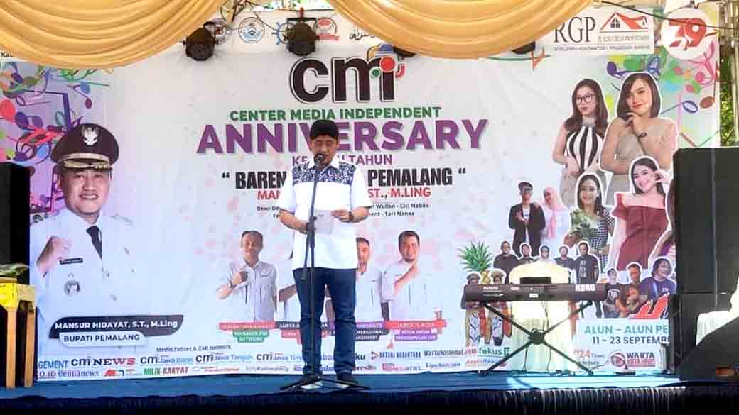 Meriah !! Anniversary Ke Satu Cmi Center Media Independen Bersama Bupati Pemalang