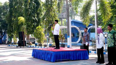 Plt. Bupati Sidoarjo, Subandi Pimpin Apel Pagi Di Perumda Delta Tirta