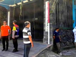 Polisi Kediri Dampingi Penertiban Bangunan di Sepanjang Jalan Sukarno Hatta Ngasem