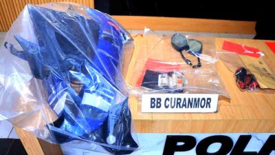 Pura Pura Cari Rumput Tapi Curi Motor, Paman Bersama Keponakan Diamankan Polres Ngawi 2