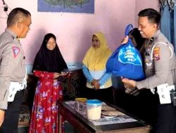 Satlantas Polres Lamongan Gelar Jumat Berkah Polantas Peduli Korban Laka Lantas