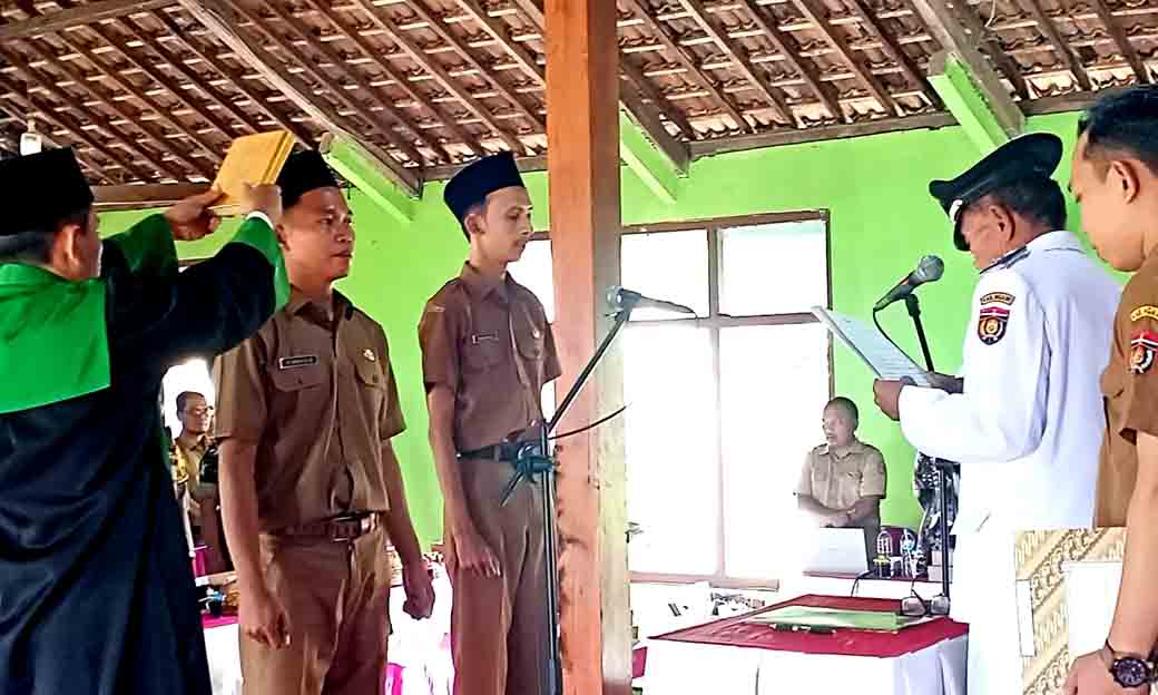 Sempat Jadi Polemik, Akhirnya Kades Gentong Lantik Kasun Dawungan Dan Sidorejo