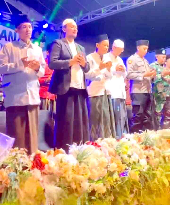 Warga Rt 07 Desa Kebalankulon Adakan Gebyar Sholawat