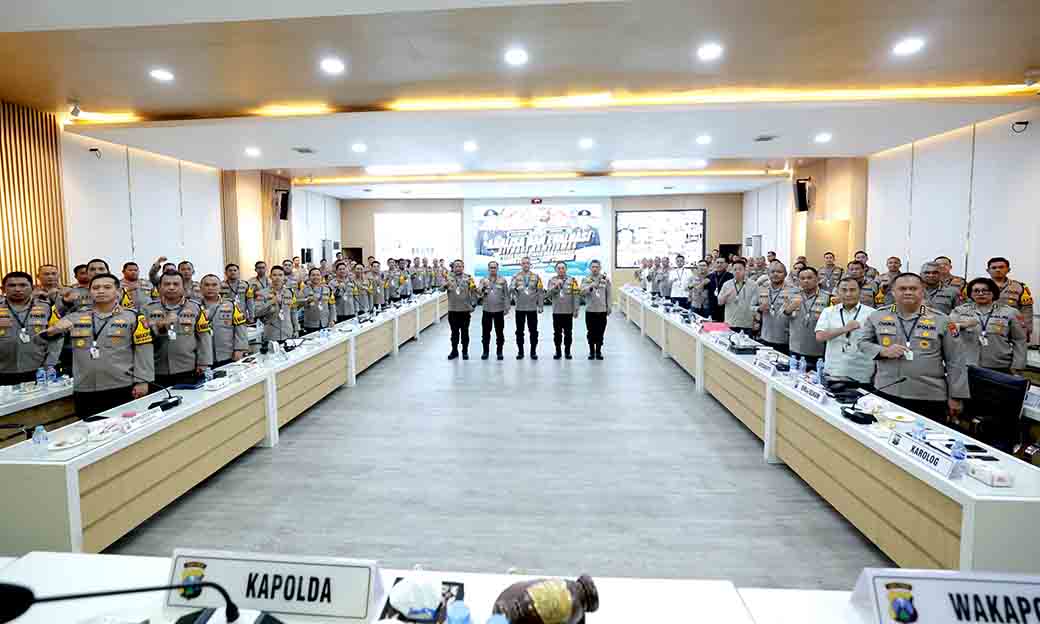 Anev Sitkamtibmas September 2024 Polda Jatim Berhasil Turunkan Angka Kriminalitas Dan Kecelakaan Lalulintas