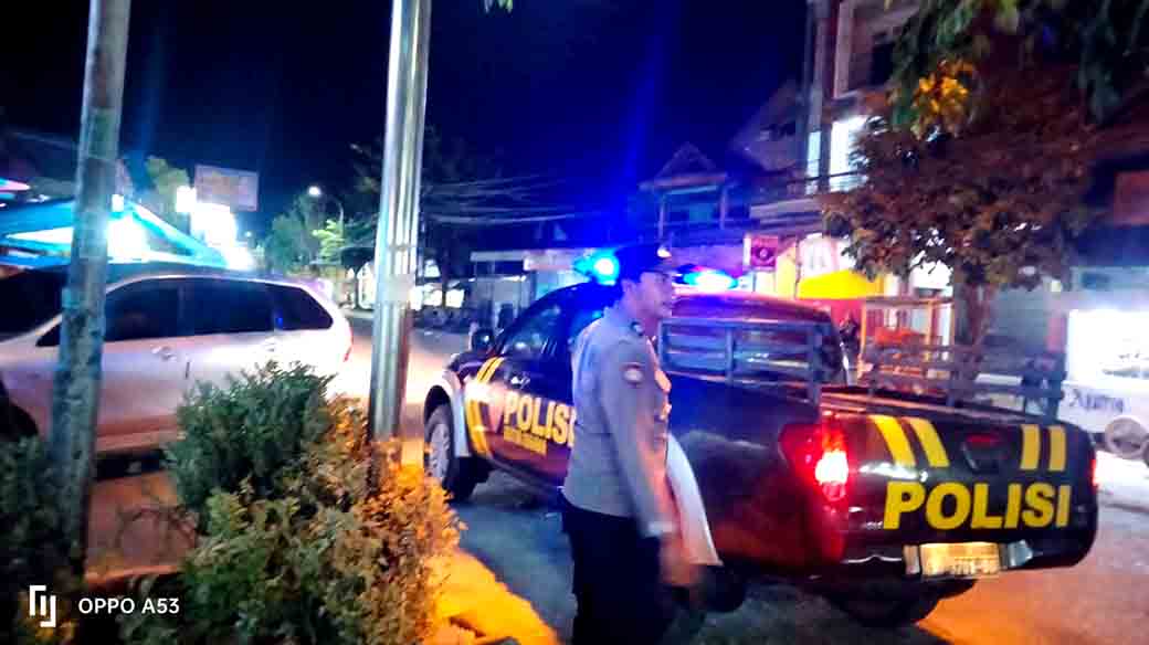 Anggota Polsek Sekaran Laksanakan Patroli Blue Light Guna Antisipasi