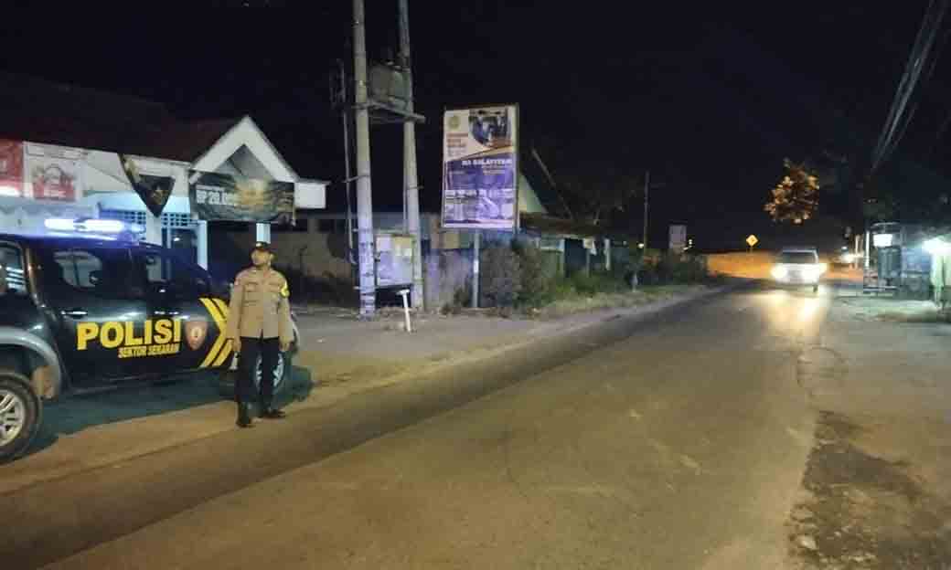 Antisipasi Gangguan Keamanan Anggota Polsek Sekaran Laksanakan Patroli Lampu Biru Di Malam Hari