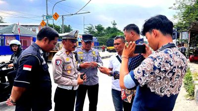 Dishub Kab. Tangerang Gelar Operasi Penertiban Angkutan Barang Tambang Di Perbatasan Serang Tangerang.