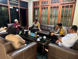 Demi memastikan keamanan dan ketertiban masyarakat (Kamtibmas), menjelang Pemilihan Kepala Daerah (Pilkada) 2024, Kapolres Kediri AKBP Bimo Ariyanto S.H. S.I.K, terus menjalin dan bersilaturahmi dengan berkunjung kepada tokoh agama dan ulama