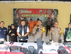 Polresta Sidoarjo Amankan 2 Pria yang Pamer Senpi Rakitan di Medsos