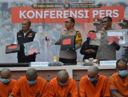 Polres Probolinggo Kota Berhasil Amankan Tersangka Pencurian dan Penadah Playstation dan Laptop