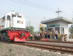 Pj Bupati Apresiasi Polres Mojokerto Bangun Pos Jaga dan Palang Pintu JPL Kereta Api