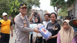 Peringati HKGB ke 72 Bhayangkari, Polres Lamongan Dropping 107.000 Liter Bantuan Air Bersih