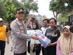 Peringati HKGB ke 72 Bhayangkari, Polres Lamongan Dropping 107.000 Liter Bantuan Air Bersih