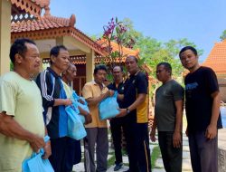 Forum Koordinasi Pimpinan Kecamatan (Forkopimca) Gurah mengadakan kegiatan olahraga bersama dan bakti sosial kemanusiaan kepada warga kurang mampu