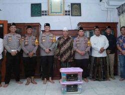 Kapolres Lamongan Gelar Silaturahmi di Pondok Pesantren Sunan Drajat Paciran dalam rangka Cooling Sistem Jelang Pilkada Serentak 2024
