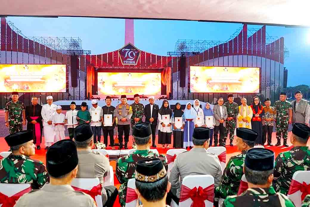 Kapolri Hadiri Doa Bersama Lintas Agama Perayaan Hut Ke 79 Tni